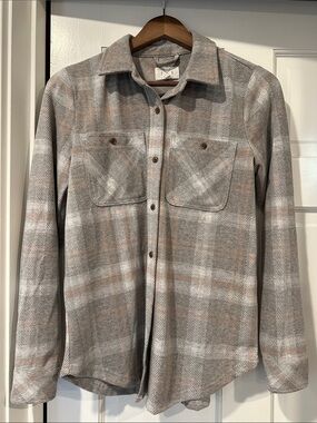 Thread & Supply Light Gray Plaid Button-Up Shirt Jacket